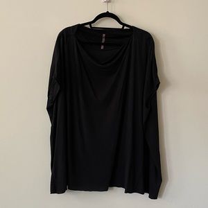Rick Owens - Lillies - size 10 or 44 - blk s/s top